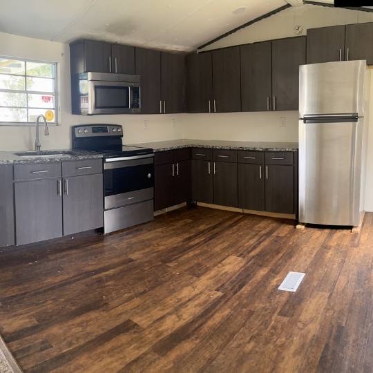 (SOLD)Beautiful Mobile Home | Easley, SC