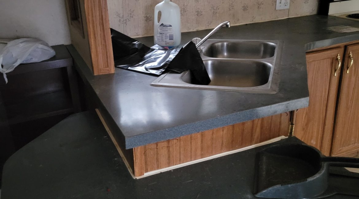 (SOLD) 92 Fleetwood – Mobile Home (AS IS )Fountain Inn ,South Carolina