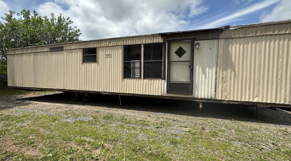 (SOLD) 2-Bedroom, 2-Bath Mobile Home in (GOOD Condition) – $17,500 (ROCKHILL,SC)
