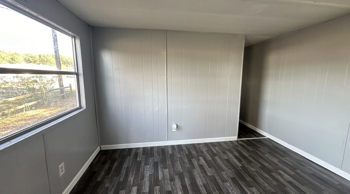 (ALL SOLD) 7 Mobile Homes For Sale – 201 Fernwood Park Dr Spartanburg, South Carolina  29307