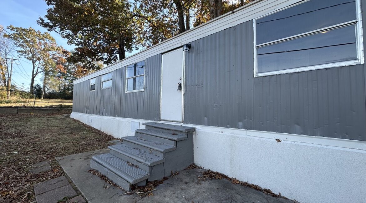 (ALL SOLD) 7 Mobile Homes For Sale – 201 Fernwood Park Dr Spartanburg, South Carolina  29307