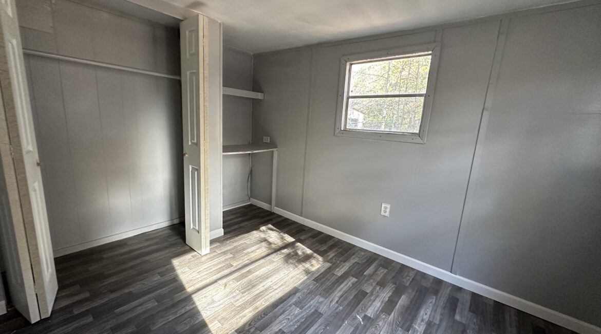 (ALL SOLD) 7 Mobile Homes For Sale – 201 Fernwood Park Dr Spartanburg, South Carolina  29307