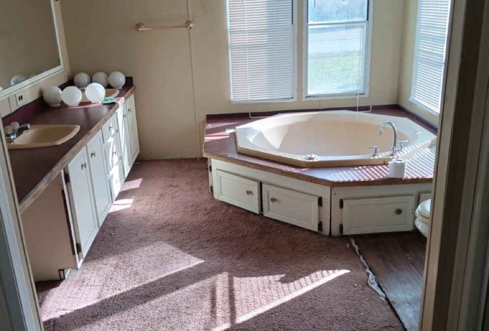 (SOLD) 3 Bedroom 2 Bathroom – Double Wide – Boiling Springs, South Carolina 29316 – Needs To Be Moved