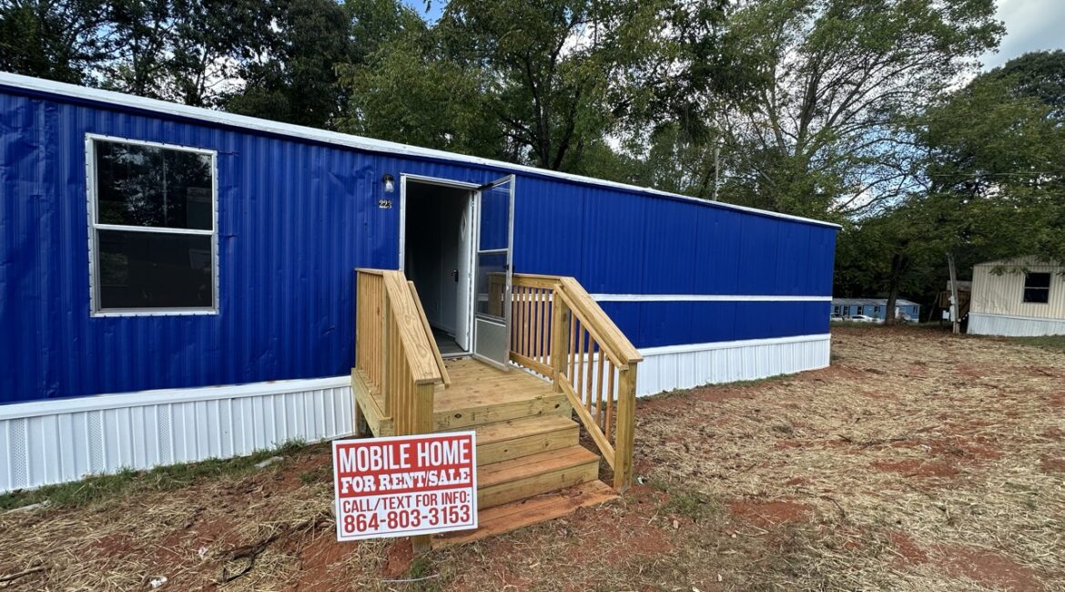 (RENTED) Seneca, South Carolina | 2 Bedroom 2 Bathroom Mobile Home Single Wide | Sale/Rent