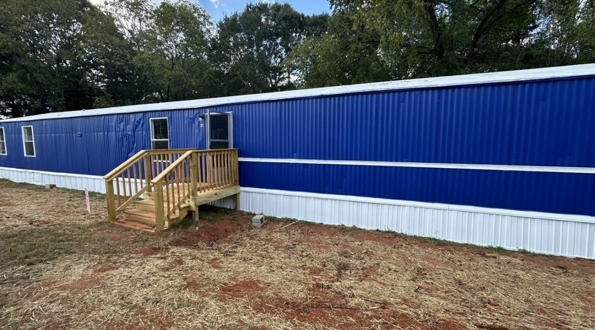 (RENTED) Seneca, South Carolina | 2 Bedroom 2 Bathroom Mobile Home Single Wide | Sale/Rent