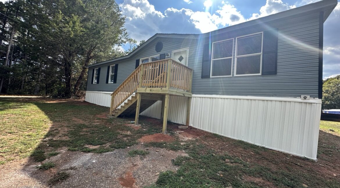 (RENTED) Seneca, South Carolina | 3 Bedroom 2 Bathroom Double Wide | Rent/Sale