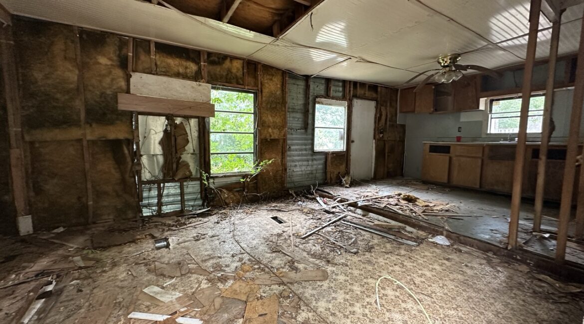 4 Mobile Homes For Sale – Greenwood, South Carolina –  Fixer Upper Mobile Homes