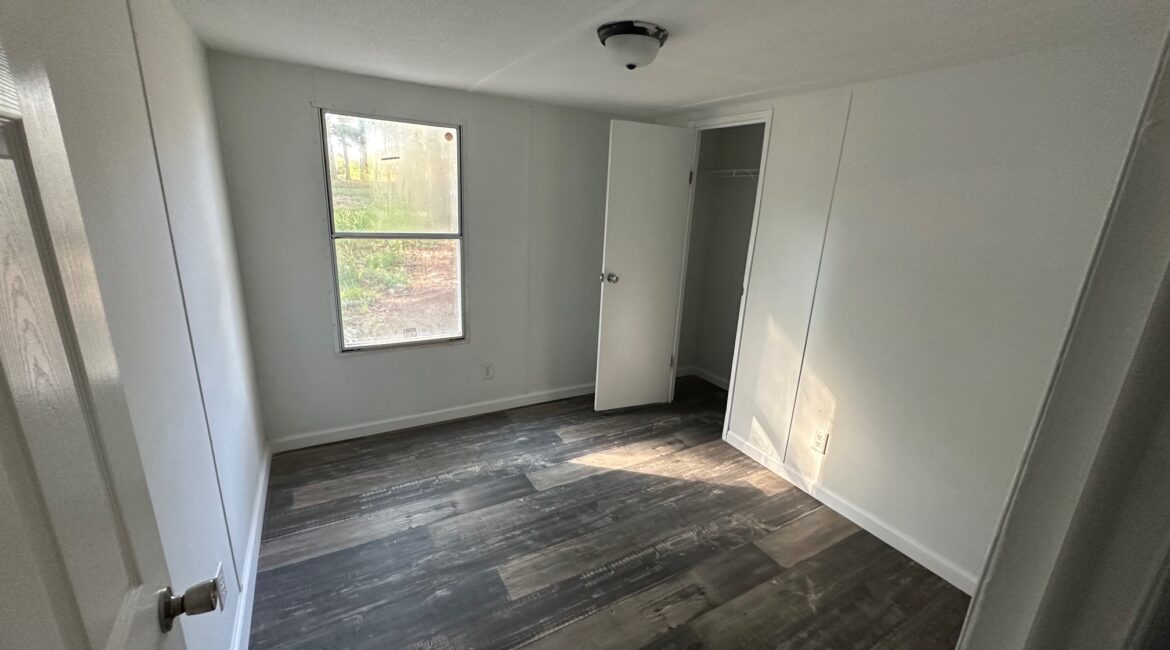 (RENTED) 4 bedroom / 2 bath Mobile Home Seneca, South Carolina – For Sale/Rent