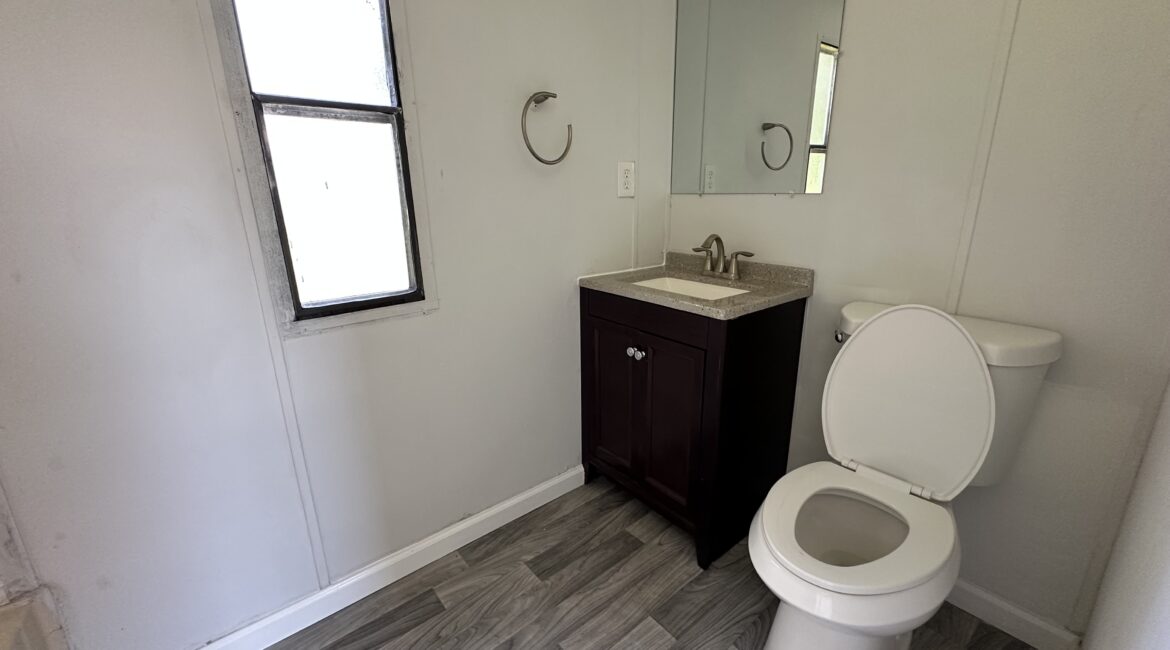 (SOLD) 2 Bedroom / 2 Bathroom – 355 Draymont Dr, Spartanburg, SC (.17 acre)