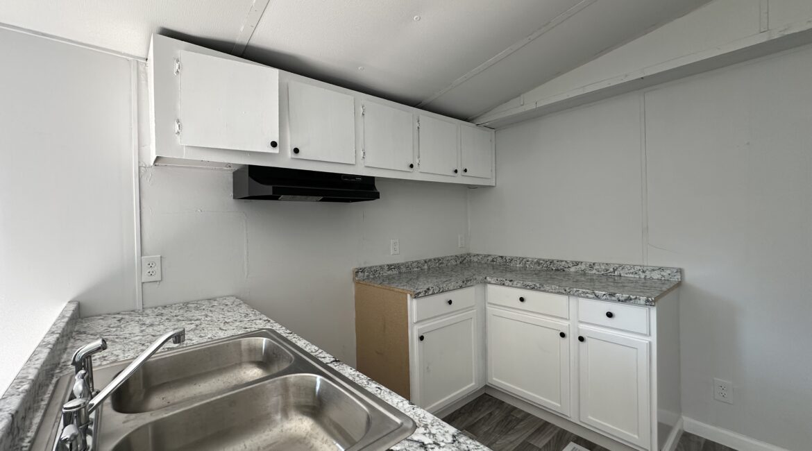 3 Bedroom 2 Bathroom – 315 Draymont Dr, Spartanburg,SC ( .24 acre lot)