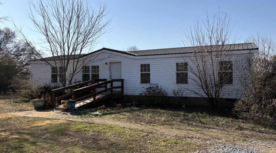 Double Wide Mobile Home Need To Be Moved – Boiling Springs, SC