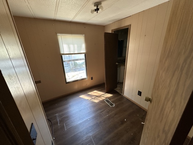 3 Bedroom 2 Bath Mobile Home In Greenville, South Carolina