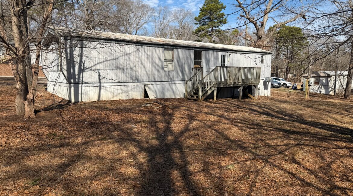 2 Bed 2 Bath Mobile Home For Sale in Simpsonville, SC 29681
