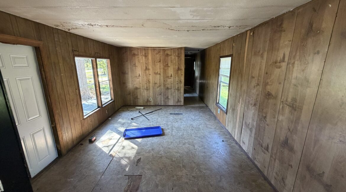 2 Bed 1 Bath Mobile Home for Sale in Williamston, SC – $7,500 | Must Be Moved