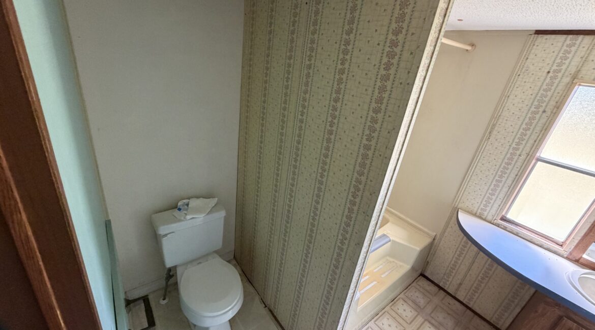 3 Bed 2 Bath Mobile Home for Sale in Seneca, SC – $9,000 | Must Be Moved