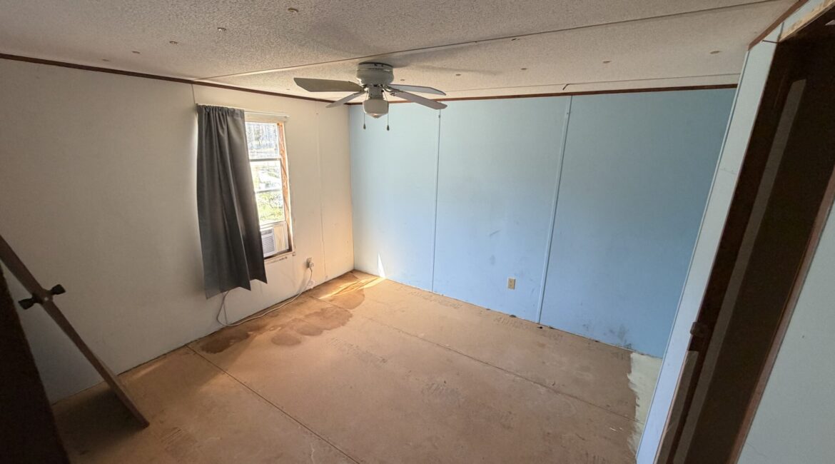 3 Bed 2 Bath Mobile Home for Sale in Seneca, SC – $9,000 | Must Be Moved